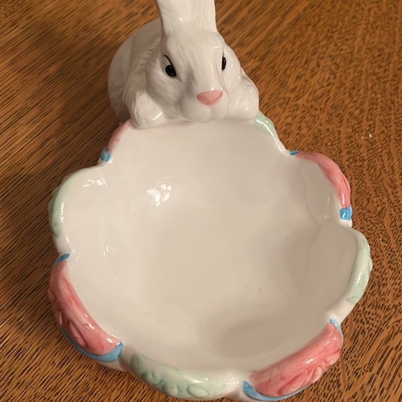 Easter candy dish - Picture 2 of 4